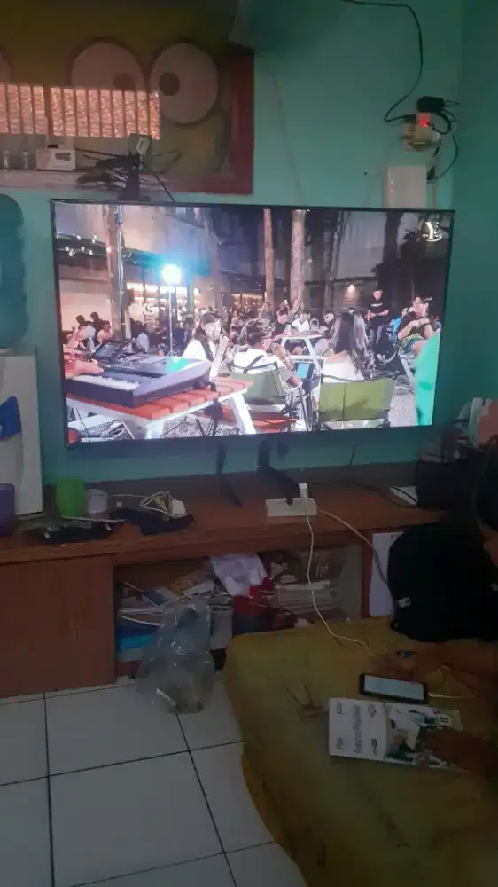 Samsung smart tv 50 inch 4K UHD (type ua50au7002k)