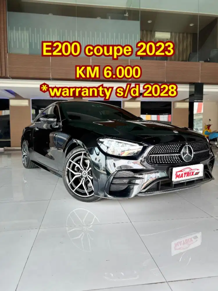 Mercedes-Benz E200 coupe AT Matic 2023 facelift . E300
