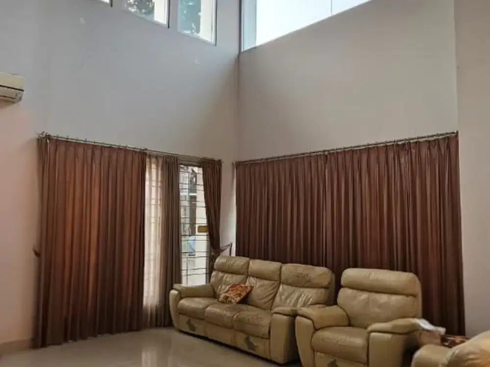 Rumah Cantik Hunian Nyaman Lingkungan Asri Strategis The Green BSD