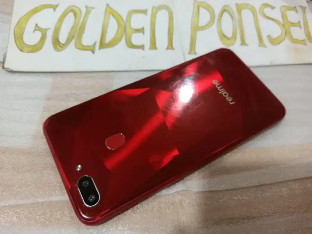 Realme 2-4G.Finger.Ram 4/64GB.ORI #GOLDEN PONSEL