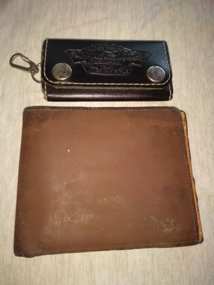 Dompet kulit seken