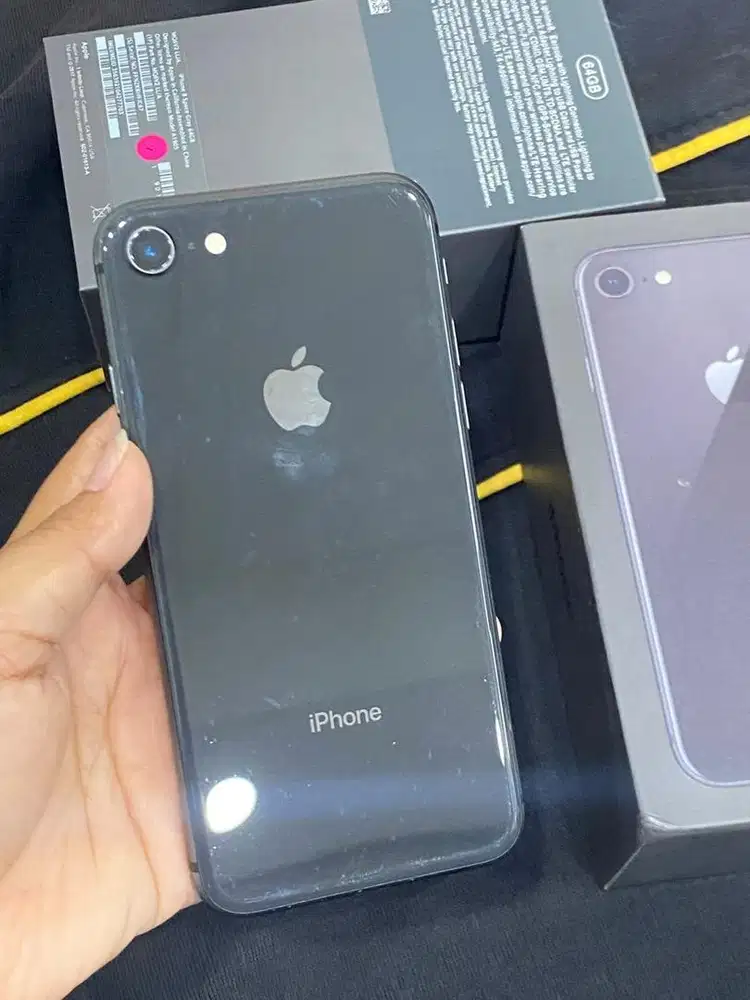 iphone 8 64gb inter