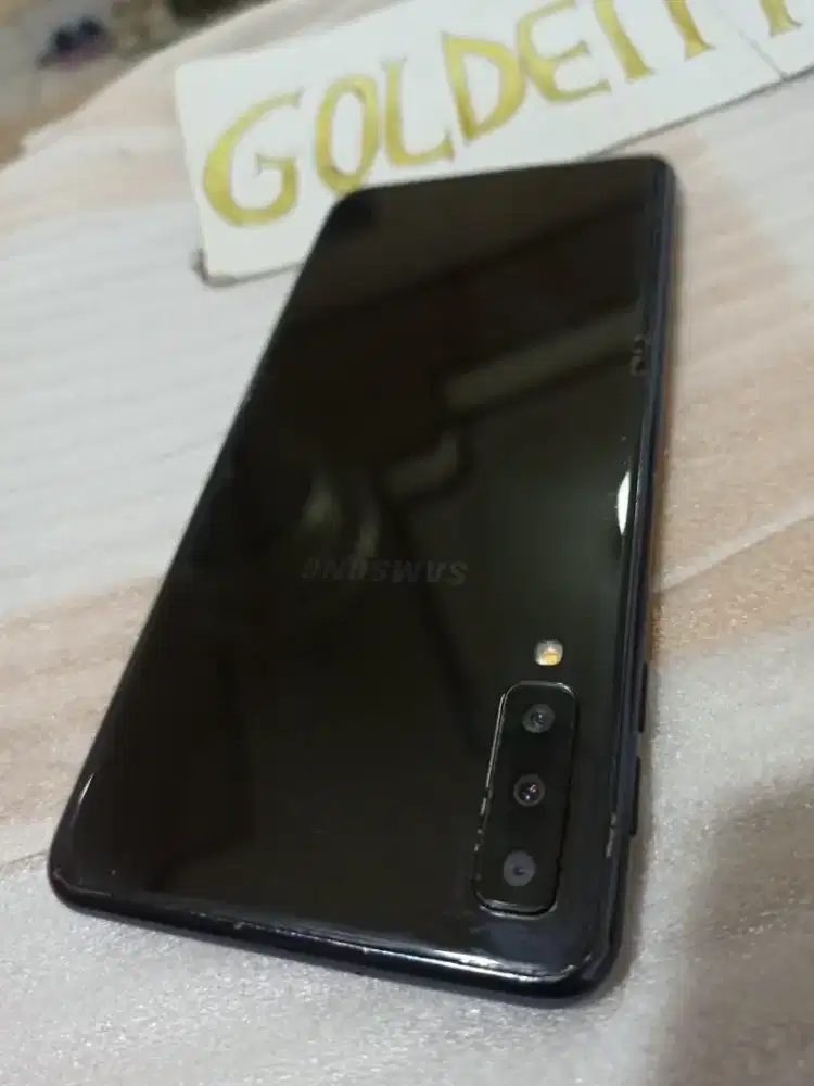 Galaxy A7-NFC.4G.Ram 6/128GB.Finger.ORI #GOLDEN PONSEL