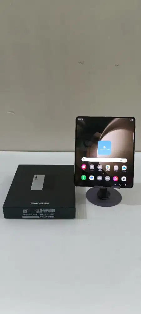 samsung z fold 5 12/512,fisik mulus,,belum pernah bongkar,siap pakai