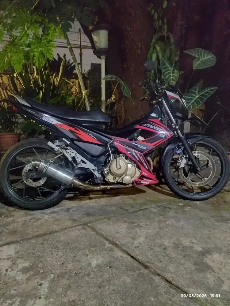 Di jual. Ss lengkap pajak hidup plat F kab-bogor