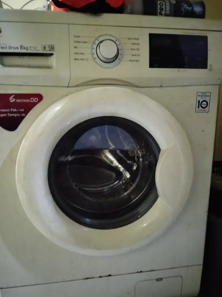 Dijual mesin cuci LG 8kg