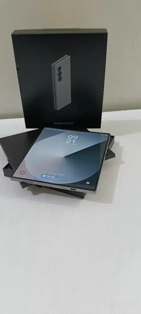samsung Z fold 6 12/512,belum pernah bongkar,