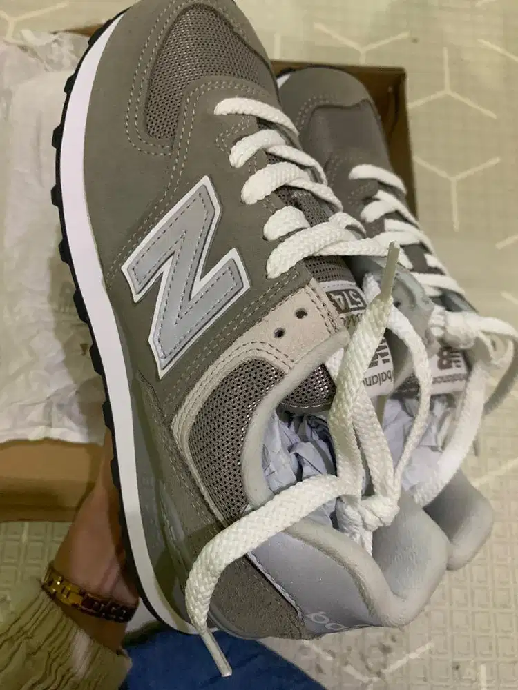 NEW BALANCE 574 / NB 574