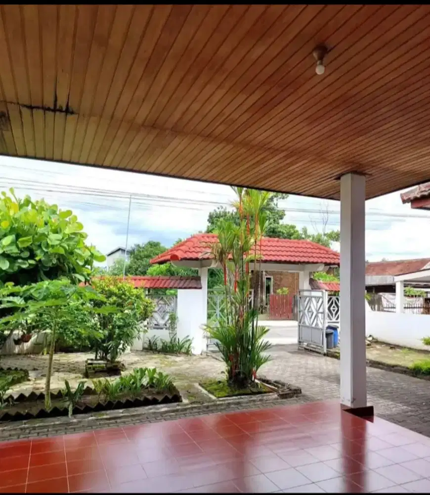 Rumah Luas Nyaman jalan besar 4,4M (Nego sampai jadi)