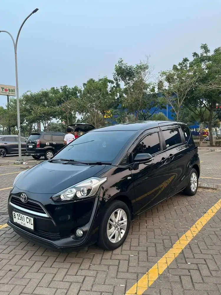 Toyota Sienta 2017 Bensin