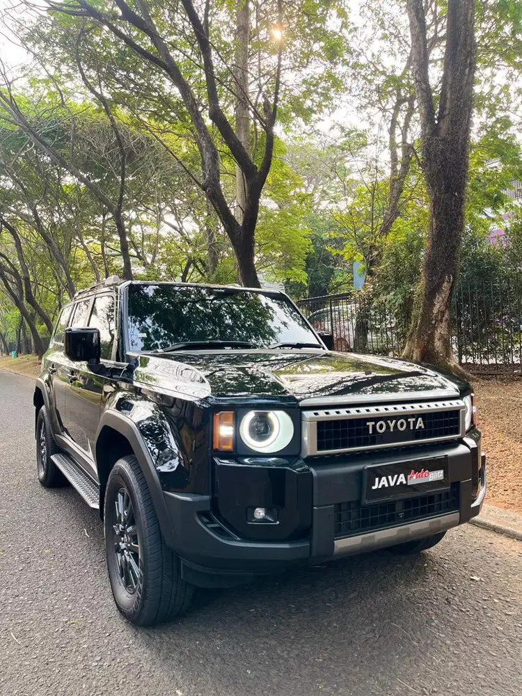 Toyota Land Cruiser 2024 Bensin