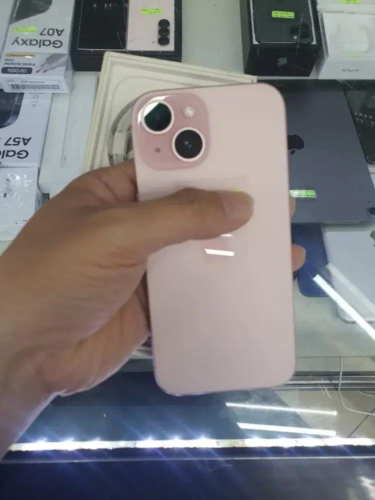 Iphone 15 128GB pink ibox