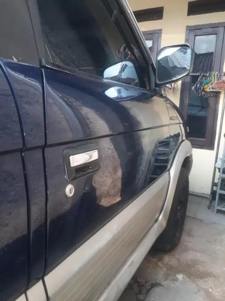 Mitsubishi Kuda super exceed 1600 cc