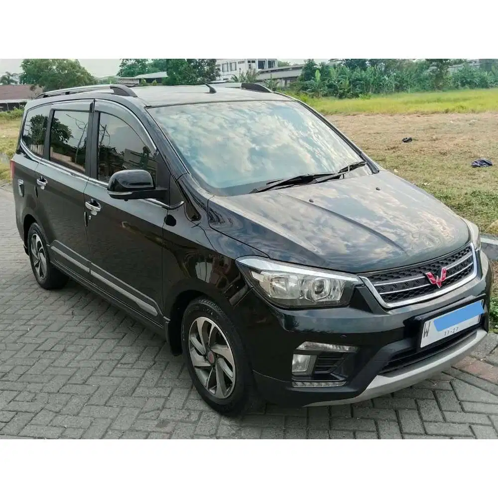 Wuling Confero S Luxury Manual 1.5 Captain Seat