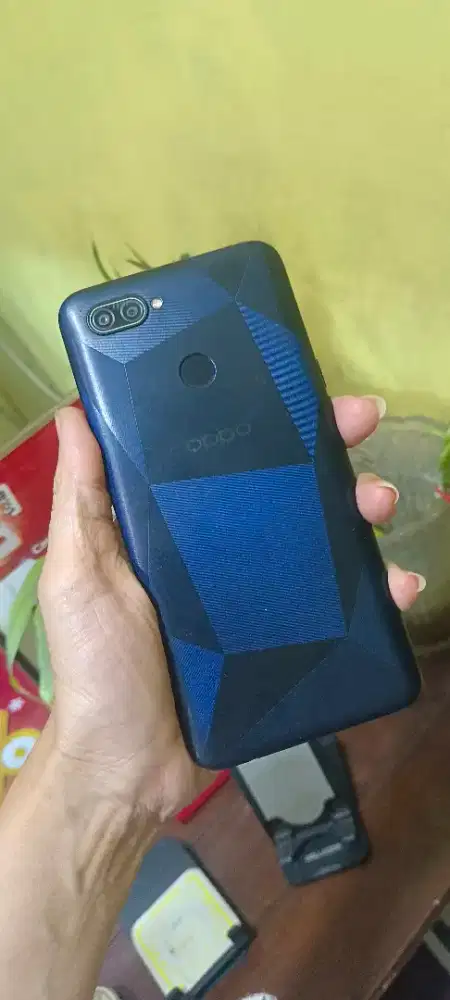 Hp casan : oppo A12 3/32 4G mulus