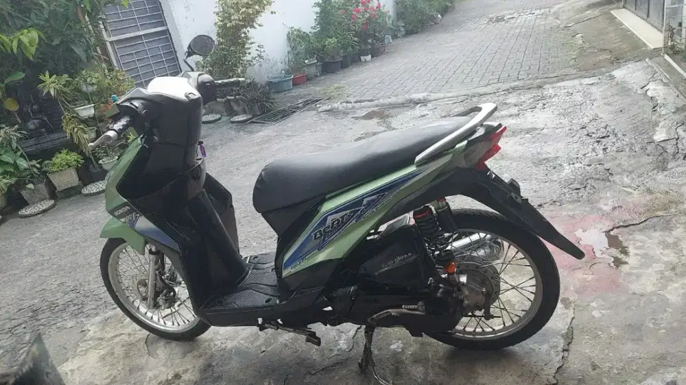 HONDA BEAT F1 JARI2 THN 2014