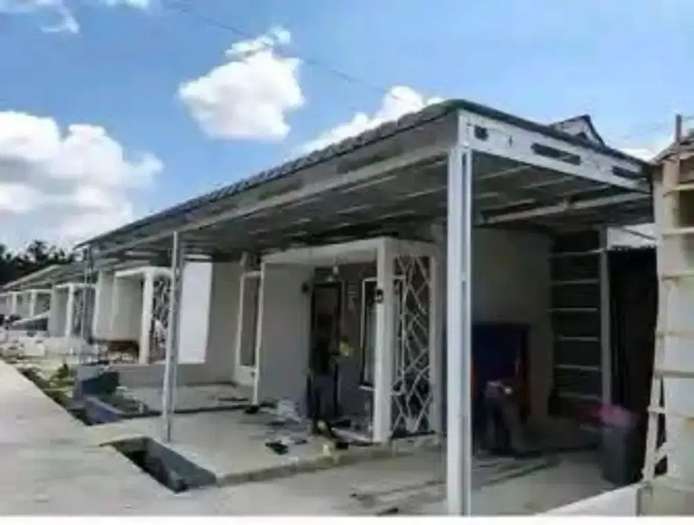 Terima pemasangan kanopi, renovasi atap, pemasangan atap baja ringan
