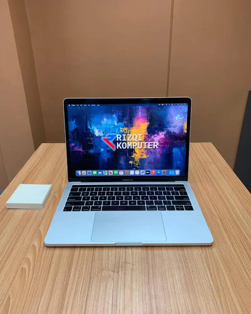 MacBook Pro i5 2019 Touchbar Intel Core i5 RAM 8GB SSD 256GB