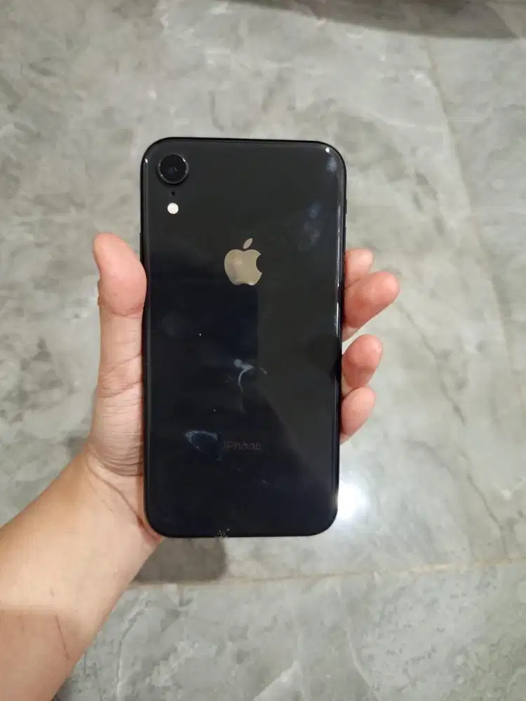 IPHONE XR INTER