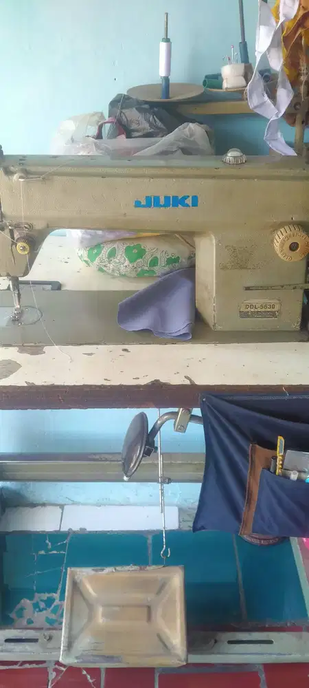 Mesin jahit juki type 5530
