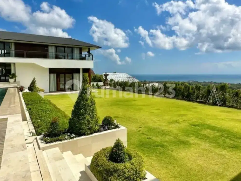 Luxury Villa Unblocking Ocean View at the Labuan Sait Pecatu Bali