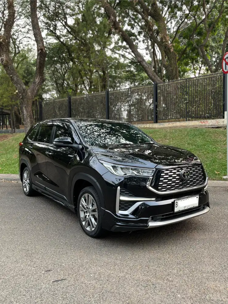 Innova Zenix Q Hybrid Modelista 2024