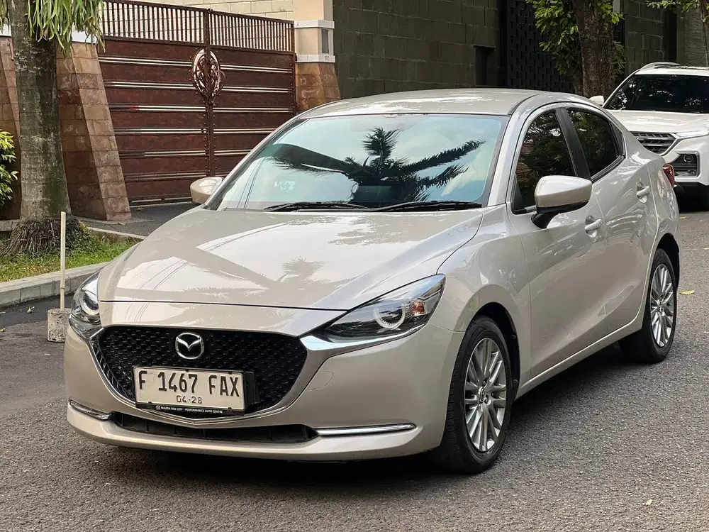 DP CEPER 5 JT || Mazda 2 GT Sedan 2022 Platinum Quartz (F 1467 FAX)