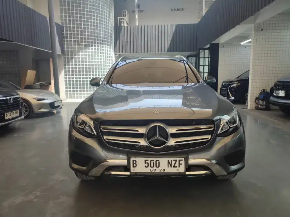 Mercedenz Benz GLC 250 2.0L AT 2018