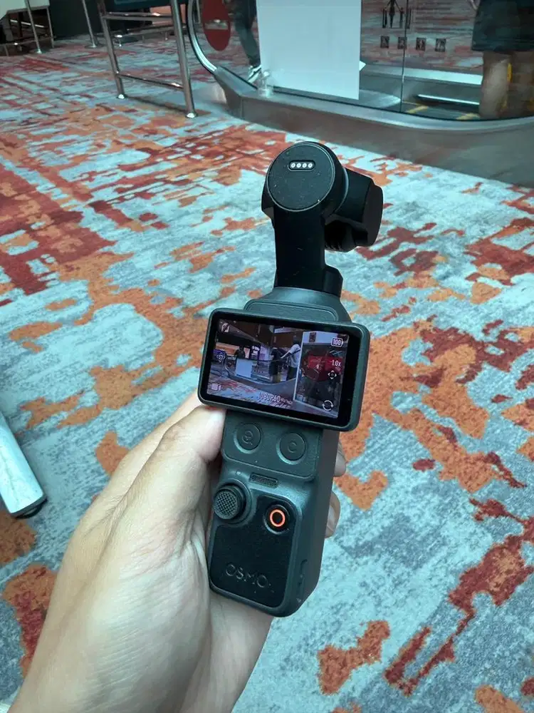 DJI Pocket 4 - Pemakaian pribadi buat vlog