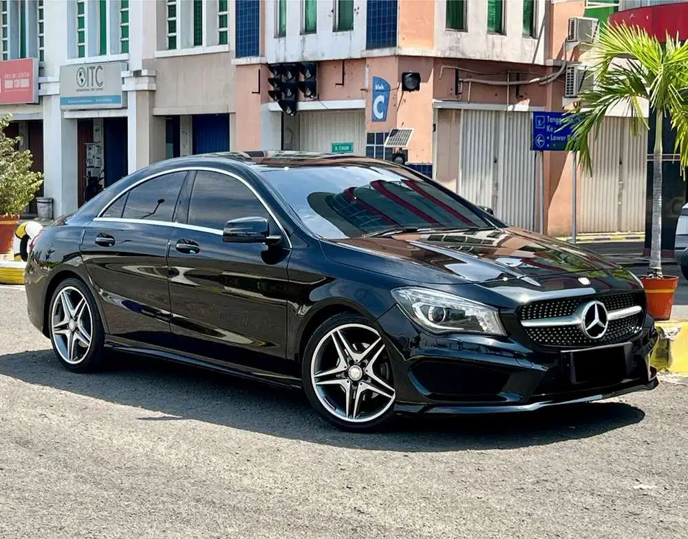 Mercedes-Benz CLA200 2015 Bensin