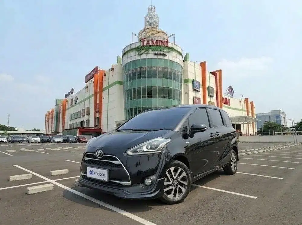 DP RENDAH - Toyota Sienta 2019 WYY