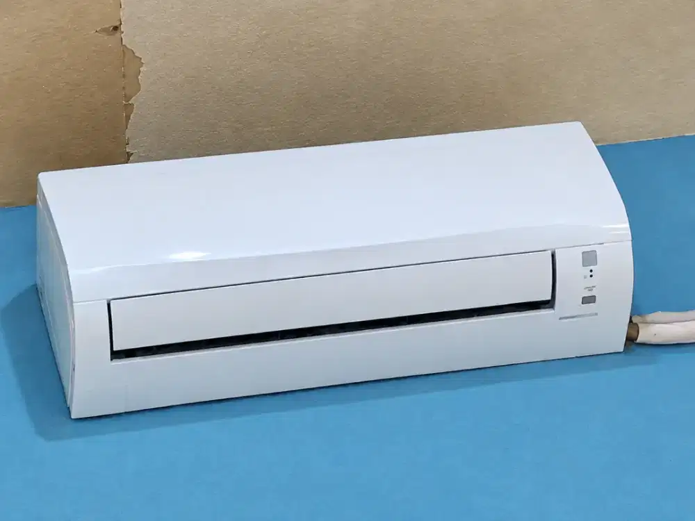 JUAL CEPAT AC DAIKIN 1/2 PK