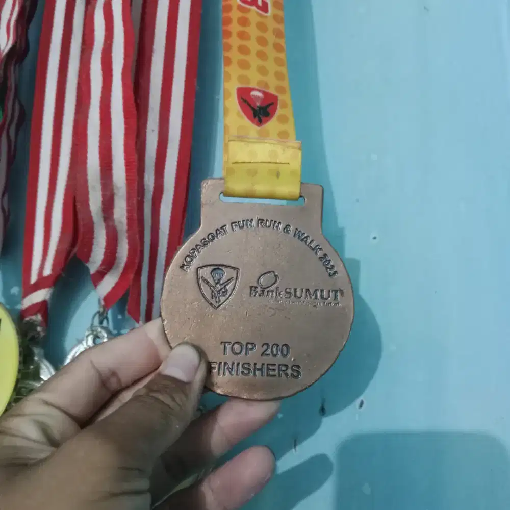 Mendali finisher