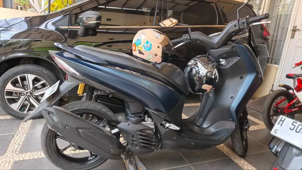 Ini cocok untukmu, Lexi Mulus 2018 Biru Dongker Doff