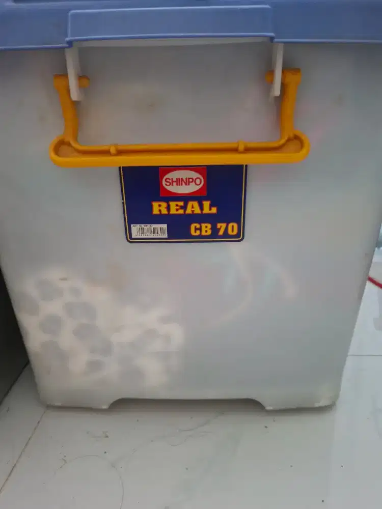 Kotak kontainer Shinpo Real CB 70