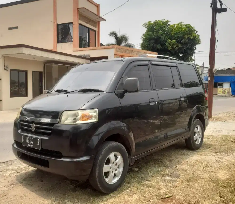 Suzuki Apv L 1,5 m/t 2006