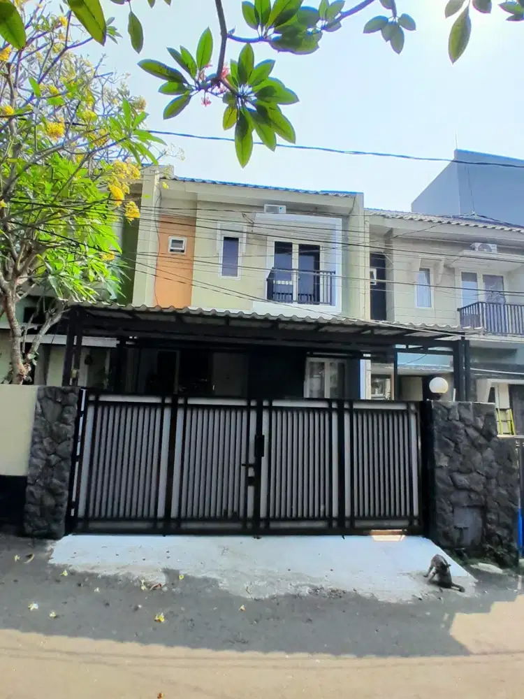 Rumah di kontrakan di cinere