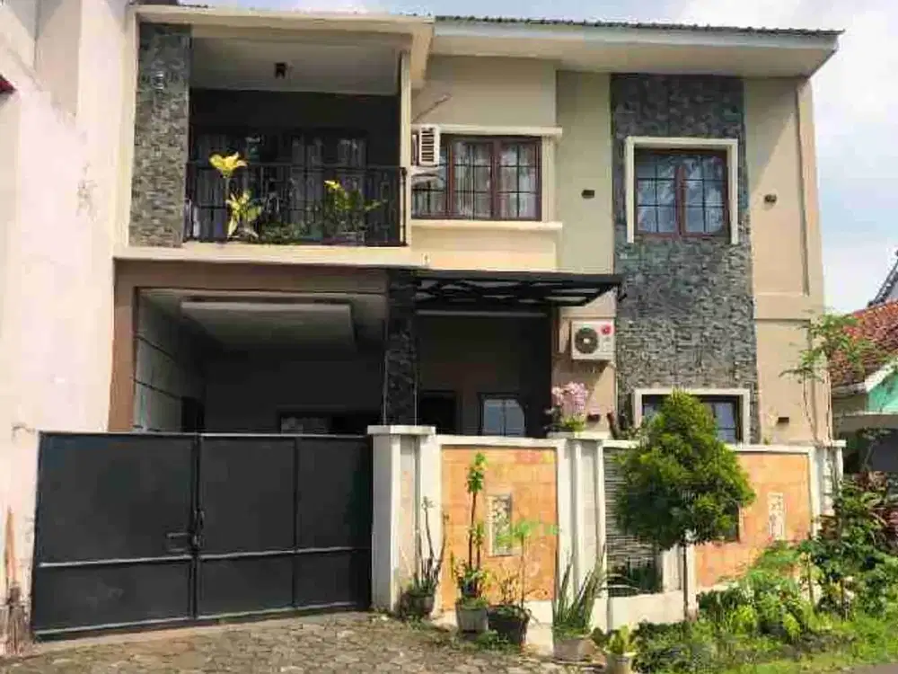 rumah soltan dua lantai jakn raya