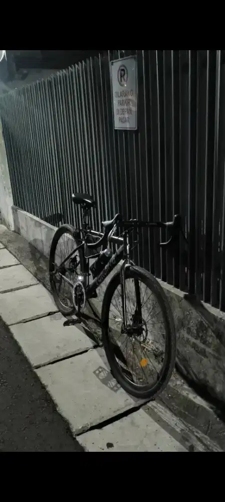 sepeda element police Toronto gravel 700c
