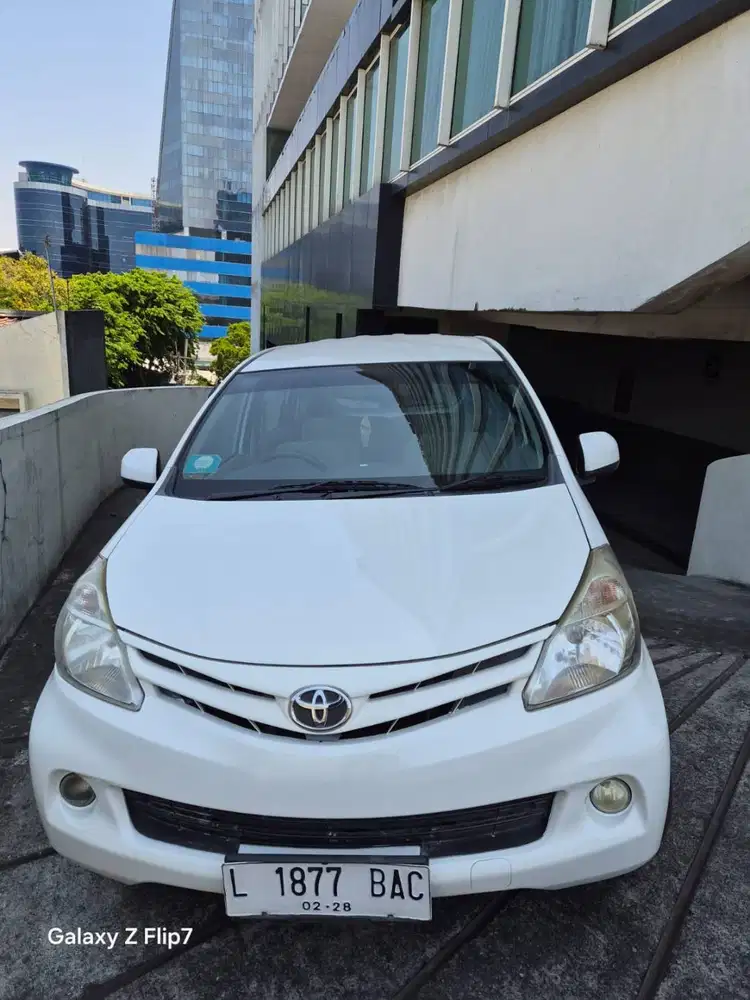 Dijual Toyota Avanza 2013 Manual Transmisi