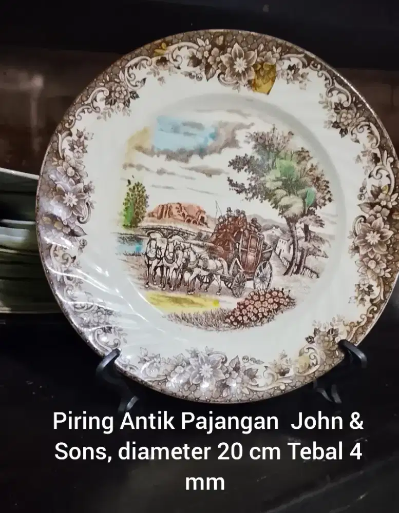 Piring Antik Pajangan John Sons