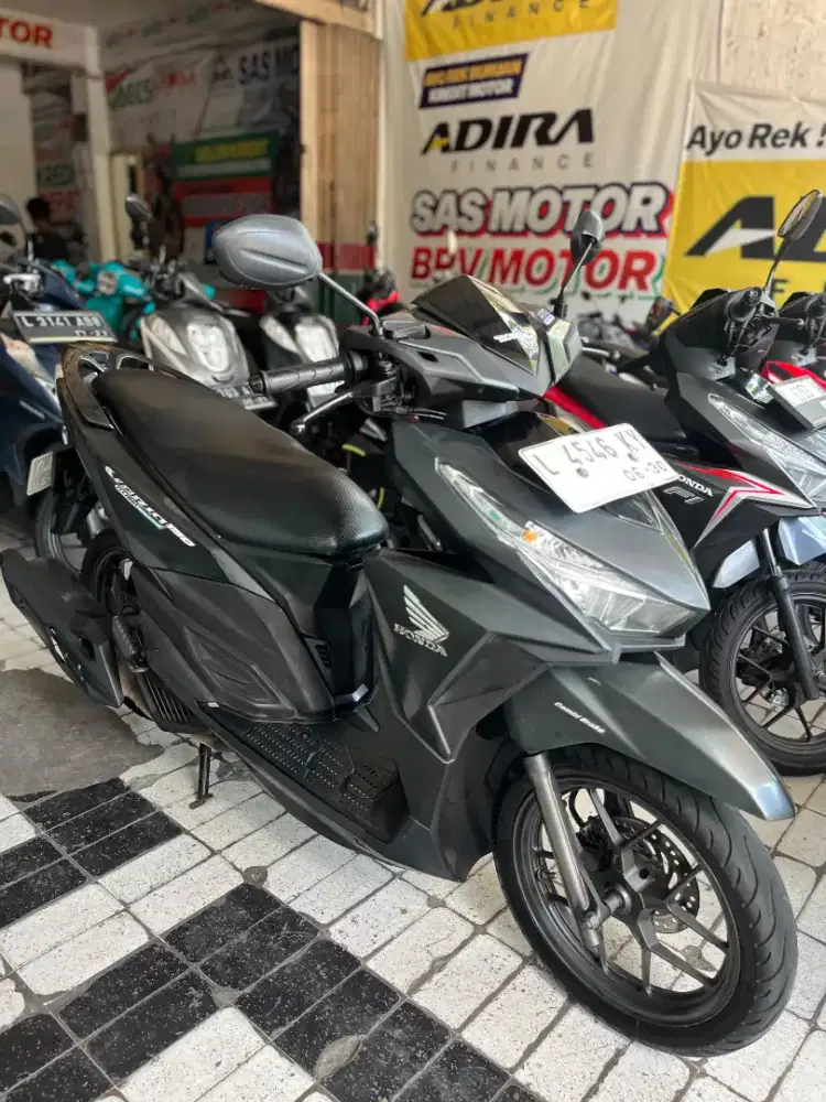 HONDA VARIO 150 2015 SAS MOTOR JL BARATA JAYA 19 NO 5
