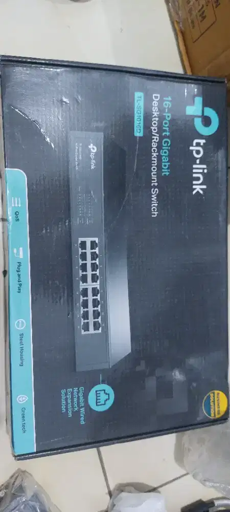 Di jual tp link 16 port gigabit masih baru dan lengkap