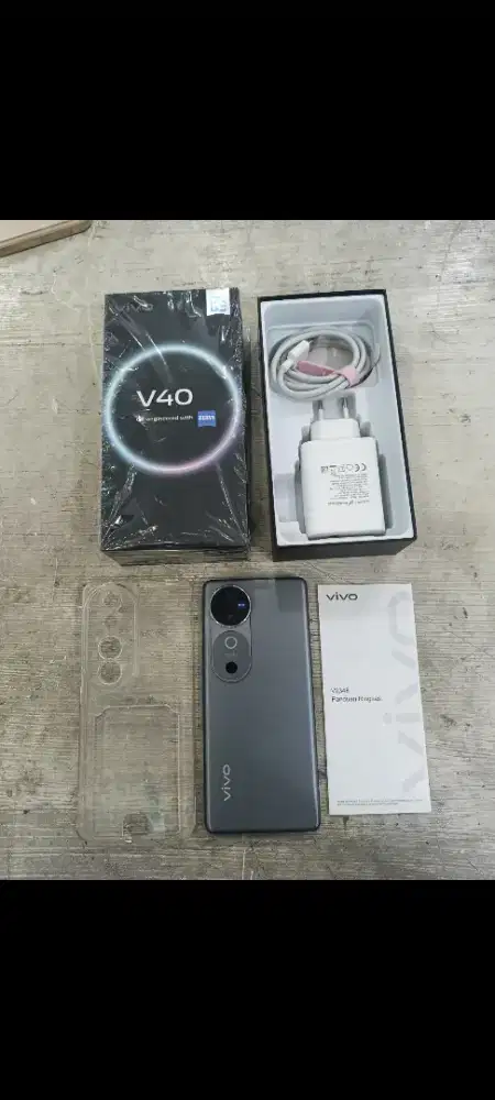 Vivo V40 12/256Gb
