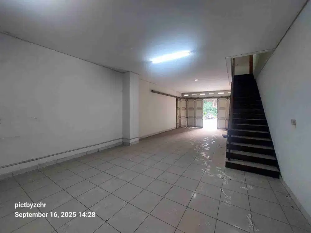 Ruko Murah Istana Pasteur Regency Gunung Batu Bandung. Dekat Tol Pasteur