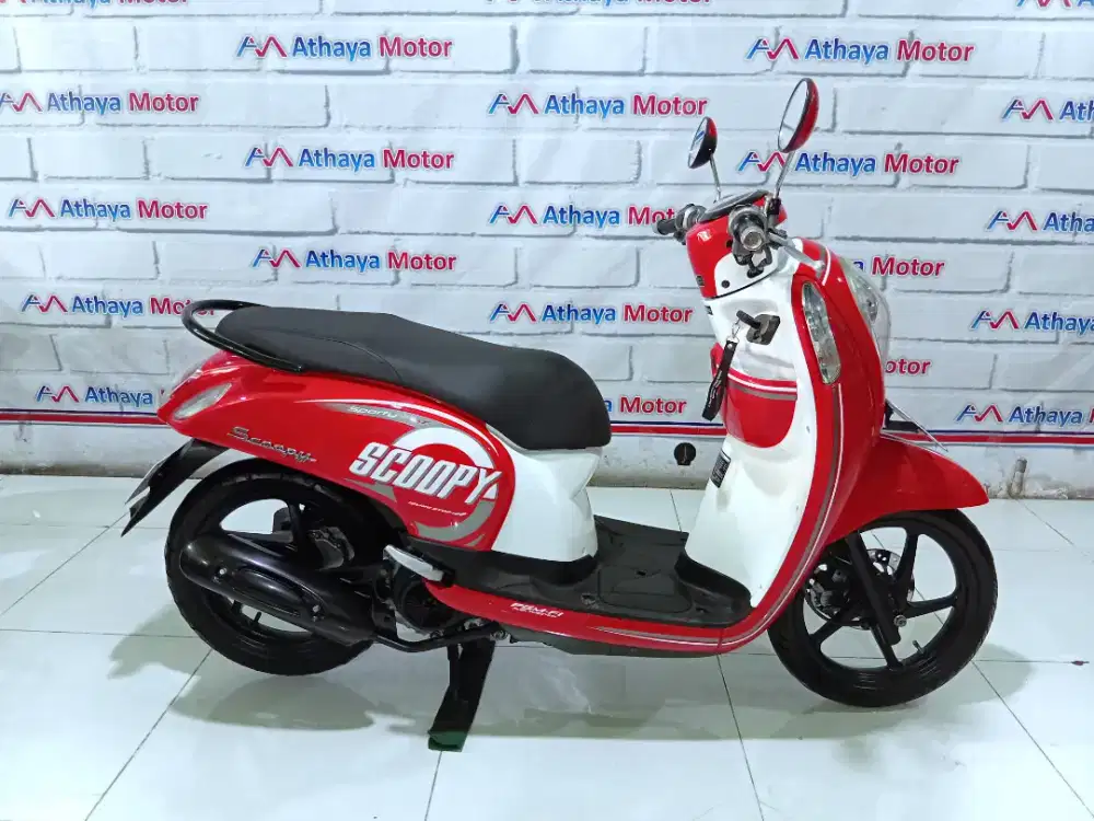 Scoopy Esp Sporty Bagus Terawat