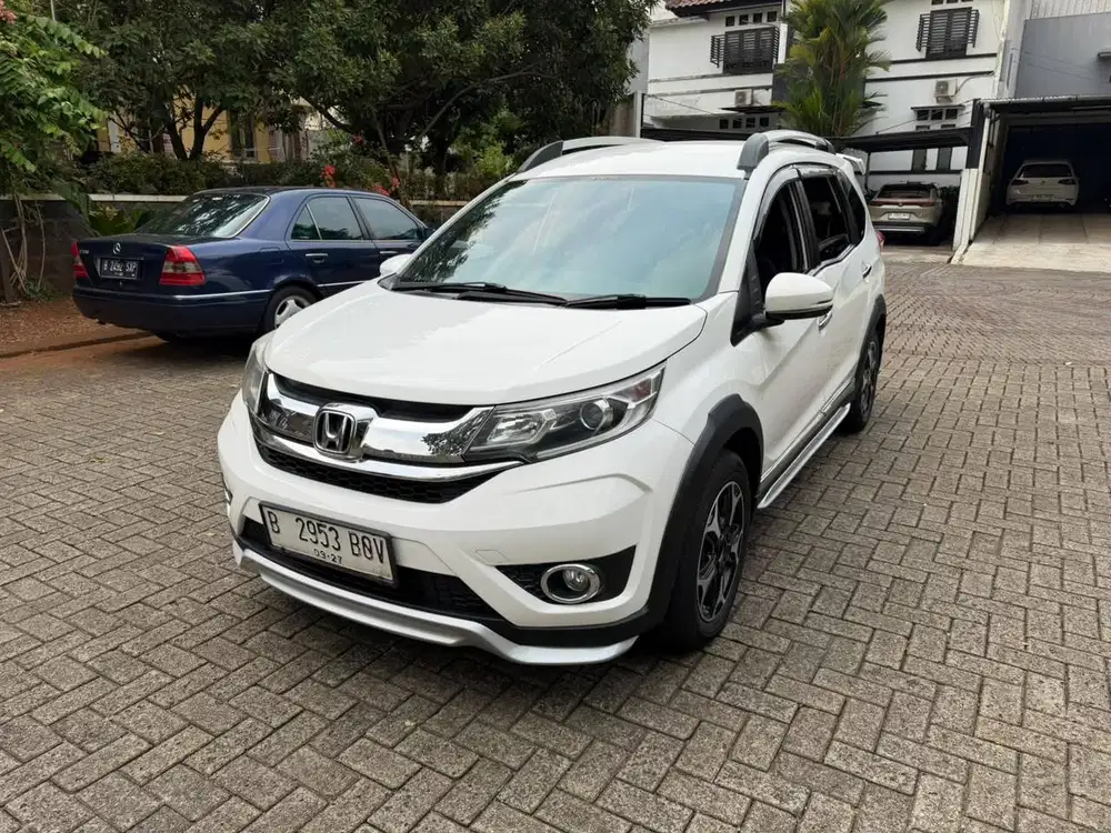 [MURAH] HONDA BR-V PRESTIGE 2017 PAJAK PANJANG!
