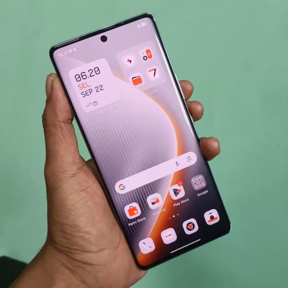 TECNO POVA CURVE 5G