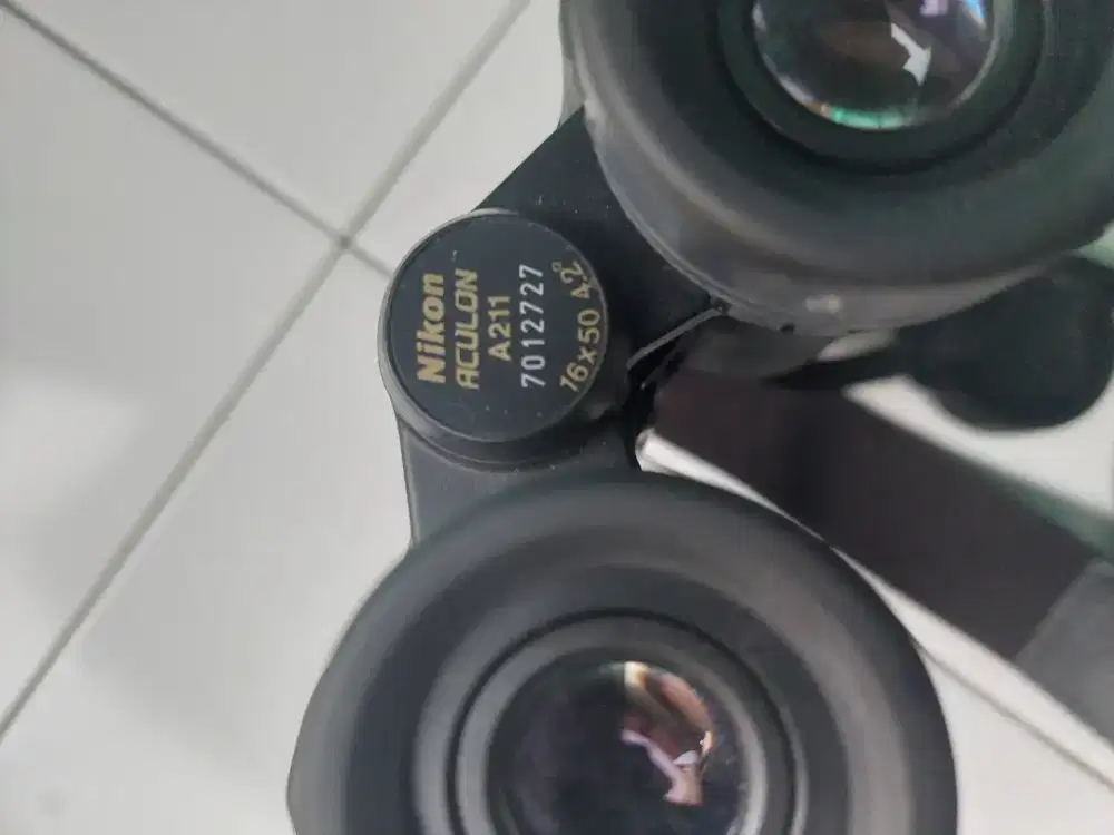 Teropong Nikon Aculon 16x50
