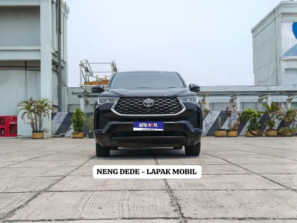 Toyota Innova Zenix 2.0 V CVT 20